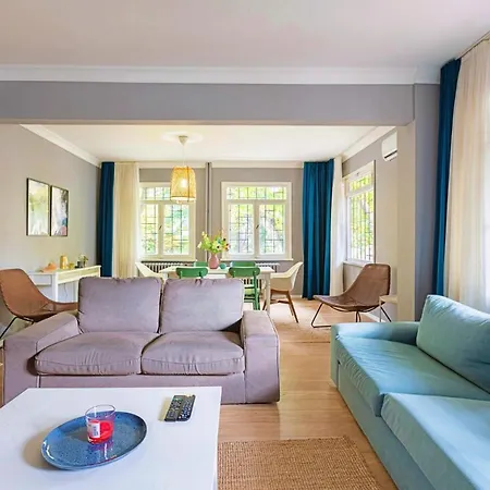 Апартаменты Outstanding Flat With Stylish Interior And Excellent Location Close To Shopping Malls In Sisli *