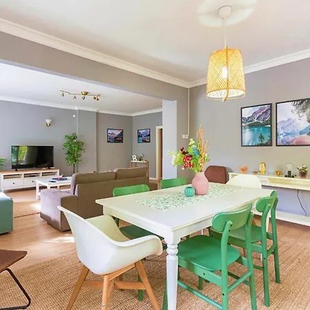 公寓 Outstanding Flat With Stylish Interior And Excellent Location Close To Shopping Malls In Sisli *